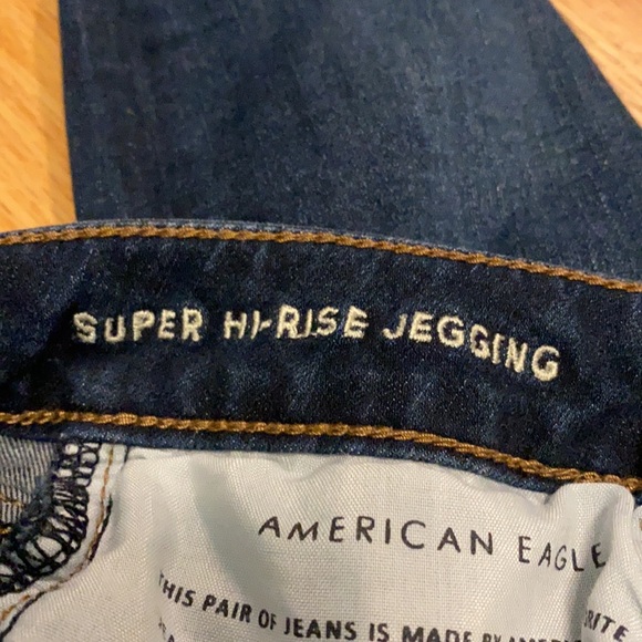 American Eagle High Waisted Dark Denim Jeggings - Picture 2 of 5